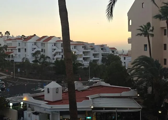 With Pool View - Castle Harbour Cristianos * Los Cristianos (Tenerife)